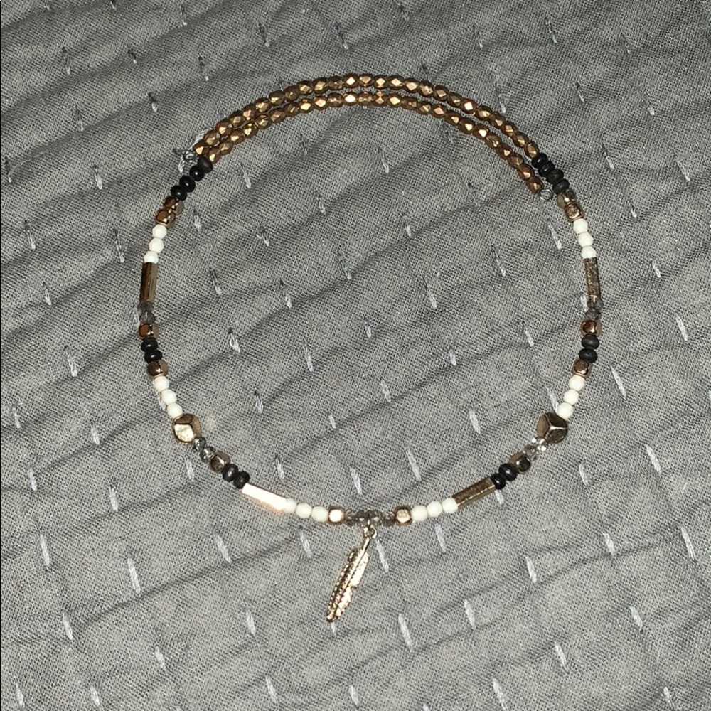 Choker necklace